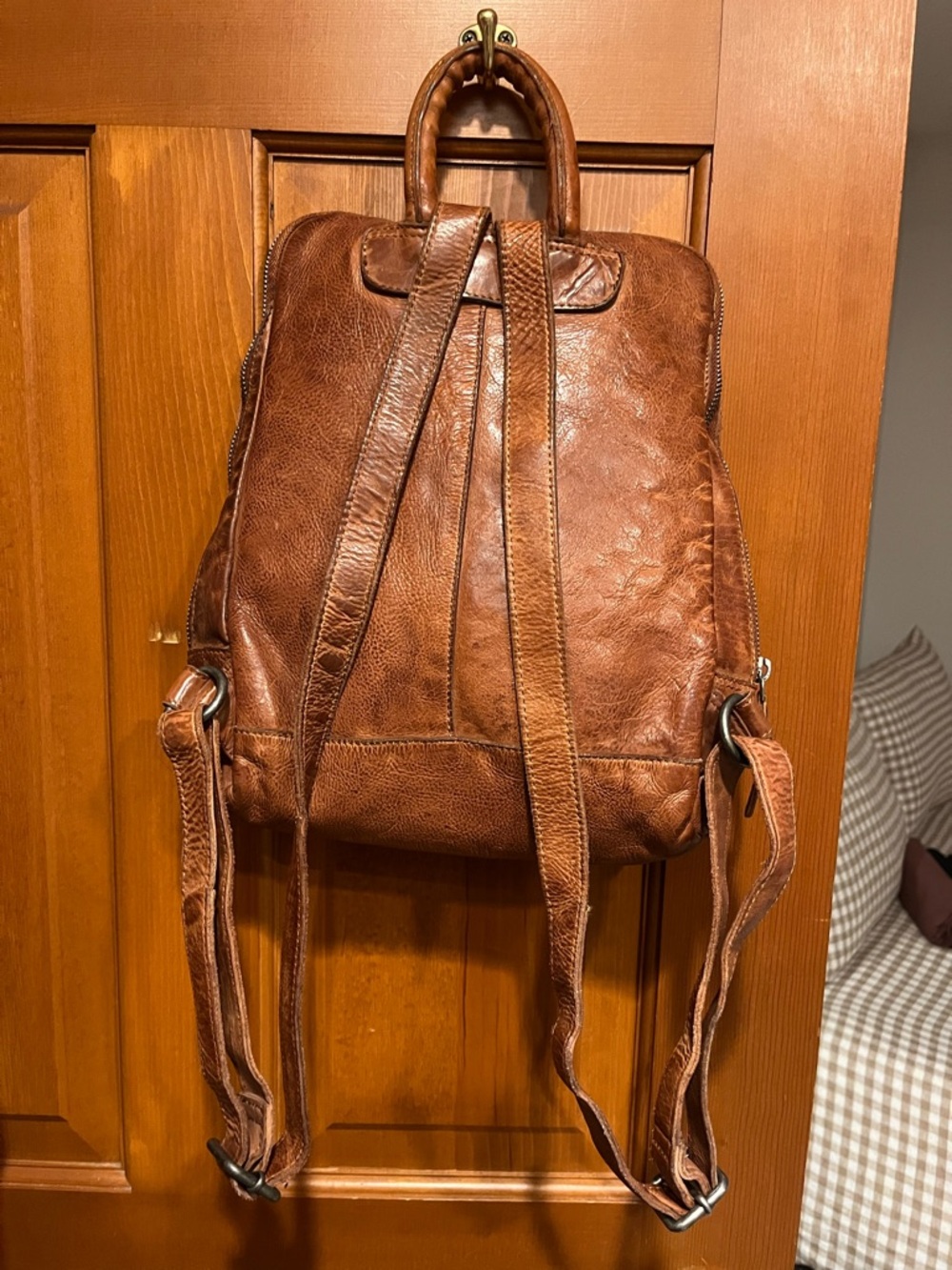 Vilenca Holland Leather Backpack in Cognac Brown - Picture 2 of 9